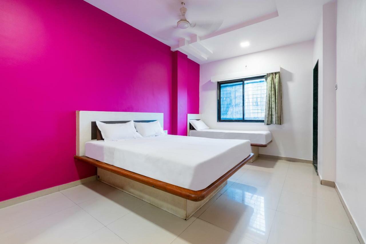 Spot On 42793 Hotel Gurukrupa Shirdi Exterior photo